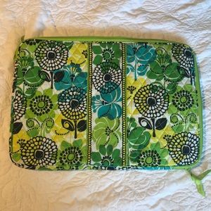 NWOT Vera Bradley laptop sleeve